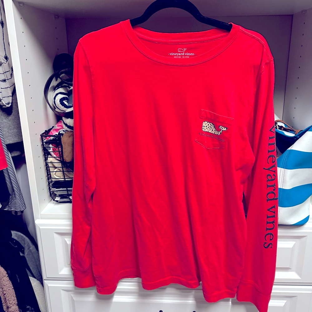 Vineyard vines T-shirt